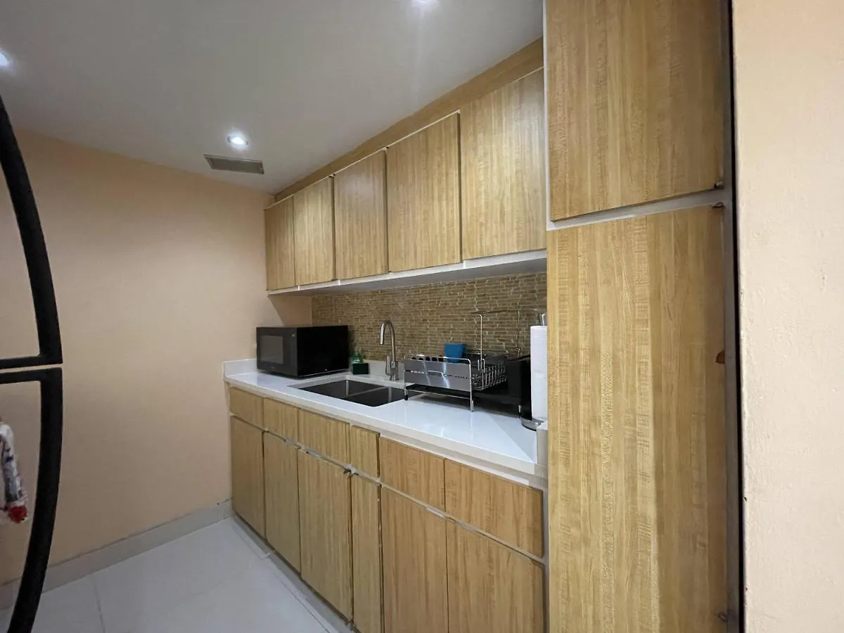 2Br Condo At Isla Verde Beach San Juan Aparthotel